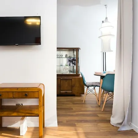 Independence Museum Charming By Bookinghost Apartman *