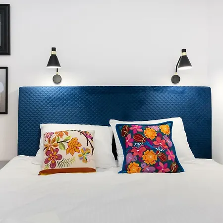 Independence Museum Charming By Bookinghost *