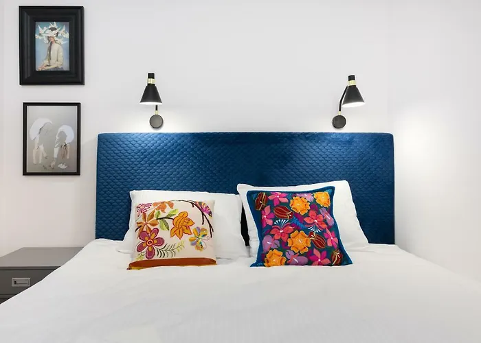 Independence Museum Charming By Bookinghost *